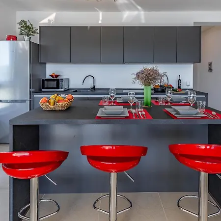 Amazing In Pula With Wifi Apartmán