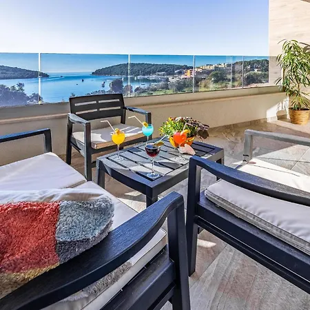 Beautiful In With Wifi Apartment Pula
