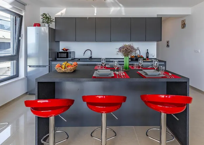 Amazing In With Wifi Apartment