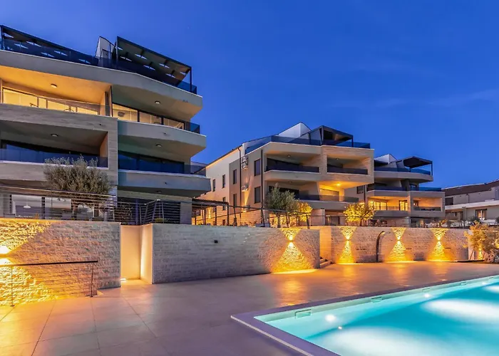 Amazing In With Wifi Apartment Pula